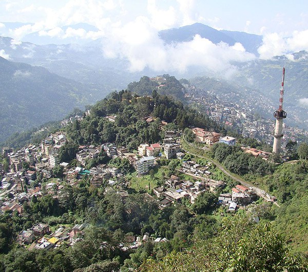 མ་ཤེར་ཁྲོམ་ར་དང་མ་ཤེར་ཉོ་ཚོང་། མ་ཤེར་ཁྲོམ་ར་དང་མ་ཤེར་ཉོ་ཚོང་།