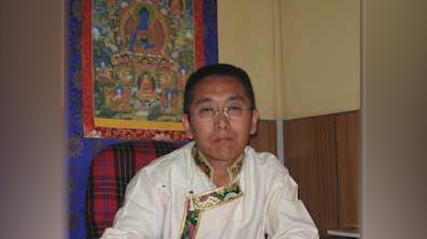 བོད་ཀྱི་སྨན་རྩིས་གཉིས་ཀྱི་རིག་པའི་གཞུང་ལུགས་ཀྱི་ཐོག་ནས་སྐར་མ་རི་ཥིའི་འབྱུང་རིམ།