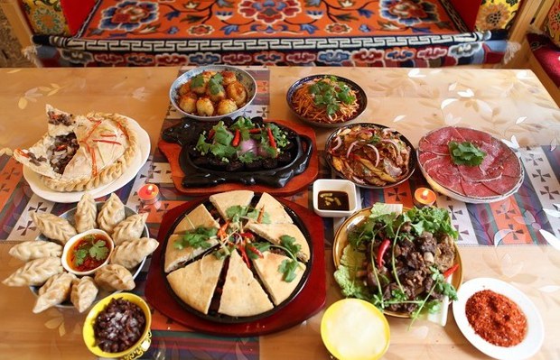 བོད་ཀྱི་ལོ་གསར་སྐབས་ཟས་སྤྱོད་ཀྱི་ལམ་སྟོན།