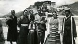 བོད་ནང་གི་དཔར་དང་དངོས་རྫས་ཀྱི་འགྲེམས་སྟོན།