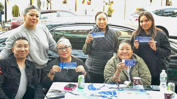 བཀའ་བློན་ཁྲི་ཟུར་ཟམ་གདོང་རིན་པོ་ཆེ་མཆོག་གི་འཁྲུངས་སྐར་སྲུང་བརྩི་ཞུས་པ་དང་། དབུ་མའི་ལམ་གྱི་ཐོག་ལ་ལམ་སྟོན།