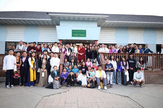 གཟའ་མཇུག་བོད་ཡིག་སློབ་གྲྭ