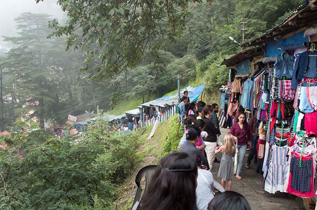ཁྲོམ་སའི་རྩོད་རྙོག་ཐག་གཅོད་བྱུང་འདུག
