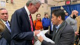 ནིའུ་ཡོག་གྲོང་ཁྱེར་དུ་རྒྱ་ནག་གཞུང་ཚབ་ཀྱིས་བོད་དོན་འཁྱོག་བཤད་ཀྱི་པར་རིས་འགྲེམས་སྟོན་བྱས་པ།