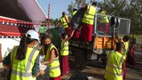 ཆོས་འབྲེལ་སྐབས་སྤྱི་ཚོགས་ཞབས་ཞུ།