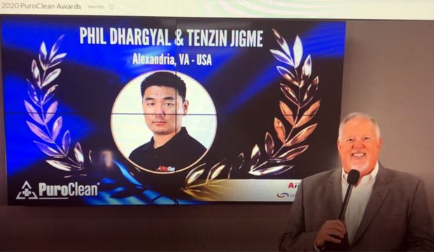 PuroClean ཞེས་པའི་ཨ་རིའི་ནང་ས་ཁང་གཙང་བཟོའི་བཟོ་ཚོང་ལས་ཁང་། PuroClean ཞེས་པའི་ཨ་རིའི་ནང་ས་ཁང་གཙང་བཟོའི་བཟོ་ཚོང་ལས་ཁང་།