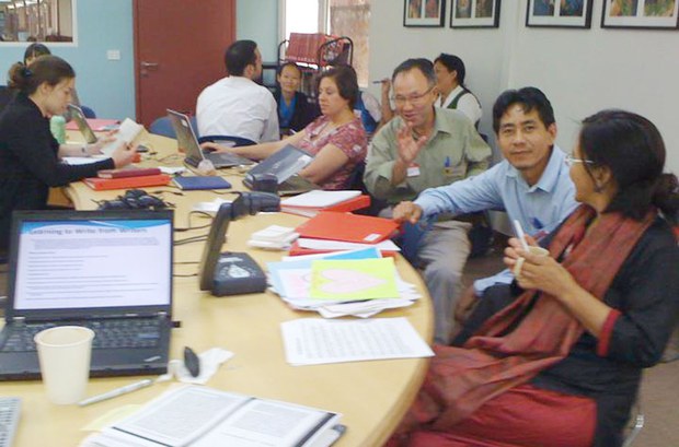 བོད་ཕྲུག་ཁྱིམ་སྡེའི་དགེ་རྒན་ཆེད་ལས་ལས་གཞི། བོད་ཕྲུག་ཁྱིམ་སྡེའི་དགེ་རྒན་ཆེད་ལས་ལས་གཞི།