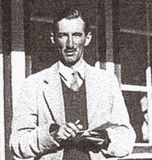 བོད་རིག་པ་བ་སྐུ་ཞབས་ Hugh Richardson མཆོག་གི་སྐུ་ཚེའི་ལོ་རྒྱུས། བོད་རིག་པ་བ་སྐུ་ཞབས་ Hugh Richardson མཆོག་གི་སྐུ་ཚེའི་ལོ་རྒྱུས།