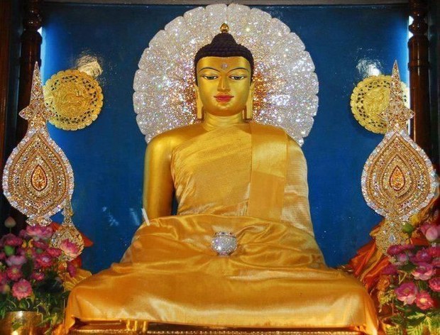 ས་ག་ཟླ་བར་ཀུན་སློང་འཁྱེར་ཕྱོགས།