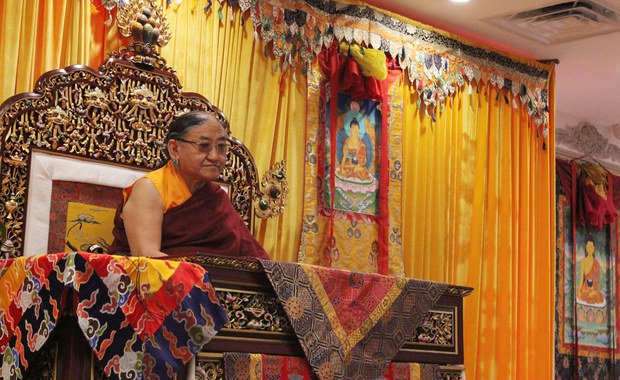 རྟ་ཕྱག་ཁྱུང་གསུམ་གྱི་བཀའ་དབང་དང༌། རྟ་ཕྱག་ཁྱུང་གསུམ་གྱི་བཀའ་དབང་དང༌།