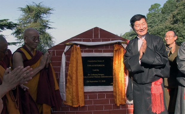 བོད་ཀྱི་ཟློ་གར་ཚོགས་པའི་ཚོགས་ཁང་གསར་རྒྱག་གི་ལས་གཞི།