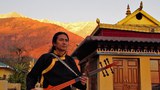 བོད་ཀྱི་གཞས་སྣ་དང་ཁྲབ་སྟོན་གྱི་སྐོར་བསྐྱོད།