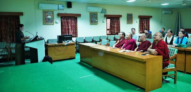 བོད་ཀྱི་གྲངས་འཛིན་དཔེ་མཛོད་ཀྱི་ལས་གཞིའི་སྐོར་གོ་རྟོགས་སྤེལ་བ།