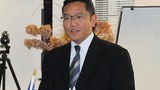 ༸གོང་ས་མཆོག་མི་ནི་སོ་ཊའི་ནང་ཞབས་སོར་འཁོད་པ།