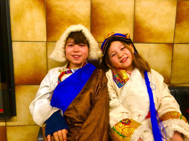 བོད་སྐད་དང་བོད་ཡིག་འབྲི་ཀློག་སོགས་རང་སྐྱ་འཕེར་བའི་བོད་ཕྲུག