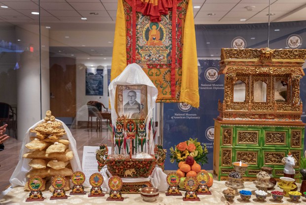 རྣམ་པ་འདྲ་མིན་གྱི་བོད་ཀྱི་ལོ་གསར་གཏོང་སྲོལ།