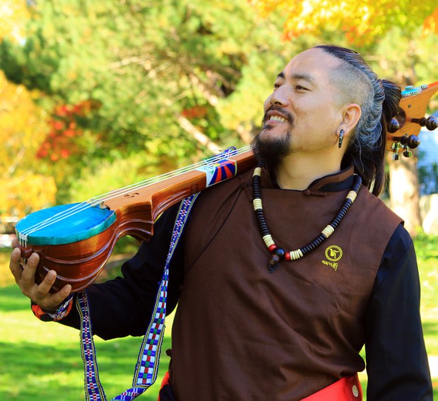 རྟ་མགྲིན་སྒྱུ་རྩལ་བས་སྒྱུ་རྩལ་བརྒྱུད་བོད་དོན་ལས་འགུལ་སྤེལ་ཕྱོགས།