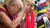 ཀ་རྡོར་སྒང་གསུམ་དང་ར་ཝང་ལ་བོད་མིའི་བརྟན་བཞུགས།