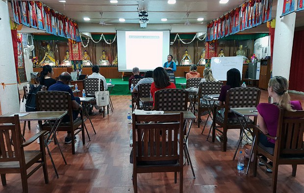 བོད་ལུགས་སེམས་ཁམས་བདེ་ཐབས་སྐོར་སྦྱོང་བརྡར།