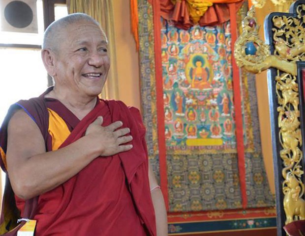 ཕ་མ་ཚོས་ཆུང་དུས་ནས་ཕྲུག་གུ་ཚོར་བོད་པའི་རིག་གཞུང་ངོ་སྤྲོད་གནང་དགོས། ཕ་མ་ཚོས་ཆུང་དུས་ནས་ཕྲུག་གུ་ཚོར་བོད་པའི་རིག་གཞུང་ངོ་སྤྲོད་གནང་དགོས།