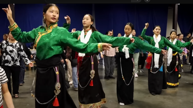 རྒྱལ་སྤྱིའི་ཞབས་བྲོའི་ཉིན་མོ།