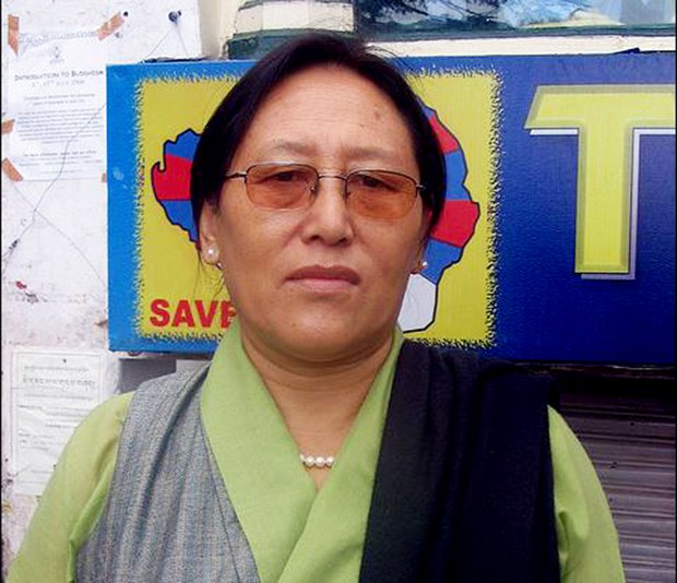 སྲིད་སྐྱོང་གི་འོས་མིར་བུད་མེད་མེད་པའི་རྒྱུ་རྐྱེན། སྲིད་སྐྱོང་གི་འོས་མིར་བུད་མེད་མེད་པའི་རྒྱུ་རྐྱེན།