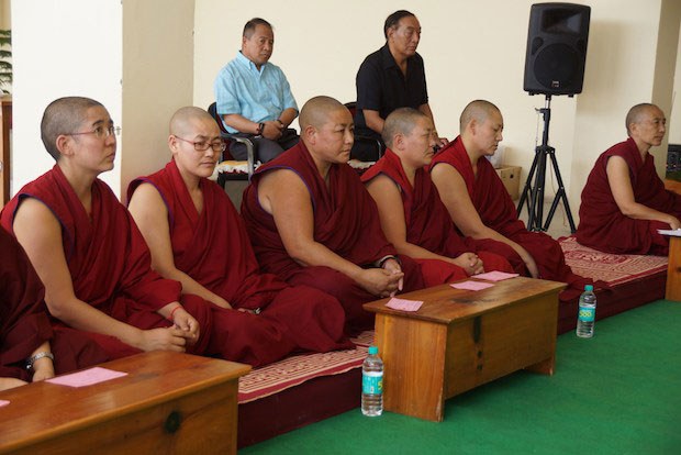དགེ་བཤེས་མའི་ཆེད་འབད་བརྩོན་གནང་ཕྱོགས།