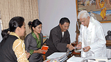 སྤྱི་འཐུས་ཀྱི་ཞུ་གཏུགས།