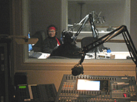 tsondue-rfa-studio-200.gif tsondue-rfa-studio-200.gif