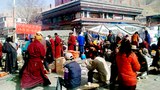 སྐྱེ་རྒུ་མདོར་དང་བླངས་ལས་དོན་གནང་མཁན་དང་གླེང་མོལ།
