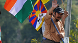 གླིང་ཚ་གླེང་བ་དང་གླིང་ཚ་འཚོལ་བ།