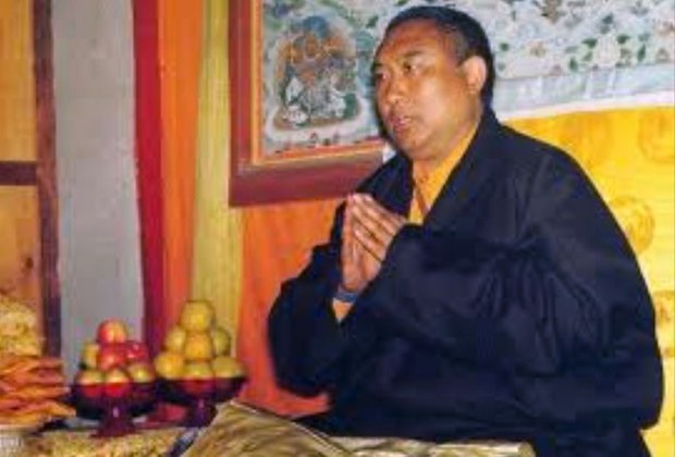 བོད་ཀྱི་སྐད་ཡིག་ཆེད་ཐུགས་འཁུར་ཆེ་བཞེས།