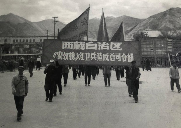 ཤོག་ཁག་གཉིས་དོན་དངོས་ཐོག་གཅིག་པ་ཡིན་པ། 