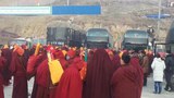 རྒྱ་ནག་གཞུང་གིས་གསེར་རྟ་བླ་རུང་ཆོས་སྒར་ནས་མཚོ་སྔོན་མགོ་ལོག་ཕྱོགས་ཀྱི་གྲྭ་བཙུན་ལྔ་བརྒྱ་ཙམ་ཕྱིར་ཕུད་བཏང་སྐབས། ༢༠༡༦།༡༢།༢༤