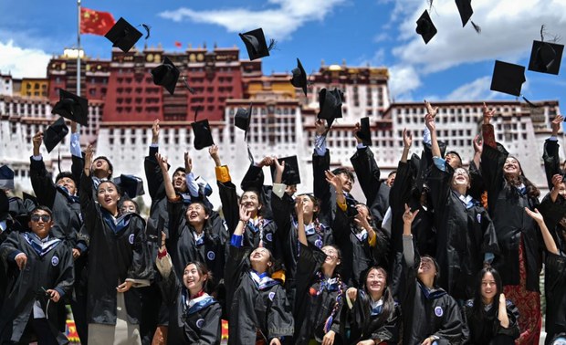བོད་ནང་དུ་མཐོ་རྒྱུགས་གཏོང་འགོ་ཚུགས་ཡོད་པ།