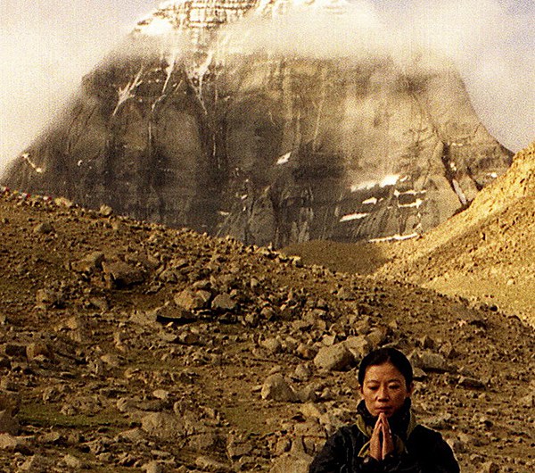གངས་རིན་པོ་ཆེ་མཇལ་རྒྱུར་བཀག་སྡོམ། གངས་རིན་པོ་ཆེ་མཇལ་རྒྱུར་བཀག་སྡོམ།