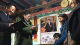 བོད་རིགས་རྒྱ་རིགས་སུ་བསྒྱུར་བའི་སྲིད་བྱུས།