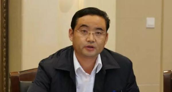 ཝིན་གྱིས་རྒྱ་ནག་གི་སྒོར་མོ་ས་ཡ ༡༩ ལྷག་གི་ལྐོག་རྔན་ཟས་པ།
