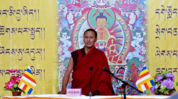 མགར་རྩེ་འཇིགས་མེད་ལགས་བཙོན་དཀྲོལ་བཏང་བ།