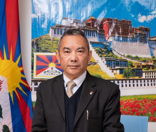 རྒྱ་ནག་གཞུང་གིས་བོད་ཀྱི་དབྱིན་ཡིག་མིང་ཚིག་ (Tibet) འདི་ཉིད་རྒྱ་སྐད་ཐ་སྙད་Xizang དུ་བསྒྱུར་དགོས་པའི་རྒྱབ་ལྗོངས་དང་འཕེལ་རིམ་སྐོར།