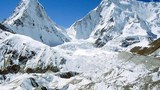 བོད་གངས་ཅན་ལྗོངས་ཀྱི་འཁྱགས་རོམ་མུ་མཐུད་དེ་བཞུར་འགྲོ་བ།