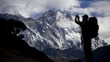 བོད་མཐོ་སྒང་དང་ཧི་མ་ལ་ཡའི་ཁུལ་དུ་ཆགས་པའི་འཛམ་གླིང་ནང་གི་རི་བོ་མཐོ་ཤོས་གངས་རི་ཇོ་མོ་གླང་མ།