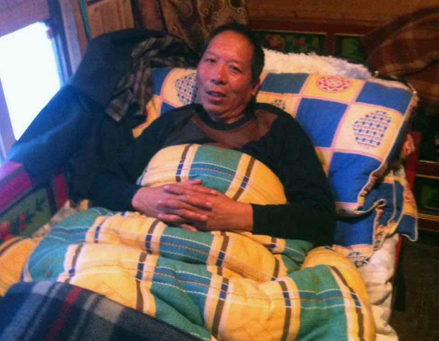 དངོས་དགའ་ལགས་ལོ་བརྒྱད་རྗེས་བཙོན་གྲོལ་ཐོབ་པ། དངོས་དགའ་ལགས་ལོ་བརྒྱད་རྗེས་བཙོན་གྲོལ་ཐོབ་པ།