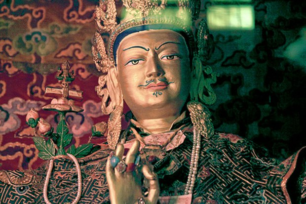 ཆོས་རྒྱལ་ཁྲི་སྲོང་སྡེ་བཙན་གྱི་མཛད་རྗེས་ལ་ཕྱིར་དྲན། ཆོས་རྒྱལ་ཁྲི་སྲོང་སྡེ་བཙན་གྱི་མཛད་རྗེས་ལ་ཕྱིར་དྲན།