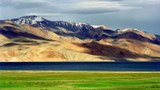 བོད་ཀྱི་པུར་རྒྱལ་གངས་རི་ཟེར་བའི་གནས་རི།