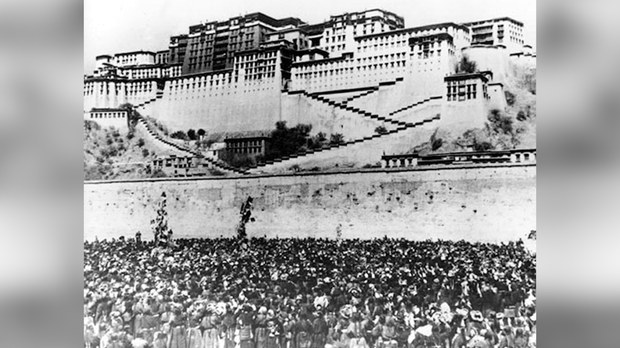 བོད་རྒྱ་ནག་ལག་ཏུ་ཤོར་བ་ནི་རྒྱ་གར་ལ་གྱོང་རྒུད་ཤུགས་ཆེ་རག་ཡོད་པ་ཉམས་ཞིབ་པས་གསུངས་བ།