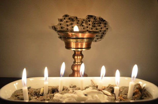 བོད་མིས་རང་སྲེག་བྱས་པའི་འདོད་འདུན་ལ་ལྟ་བ།