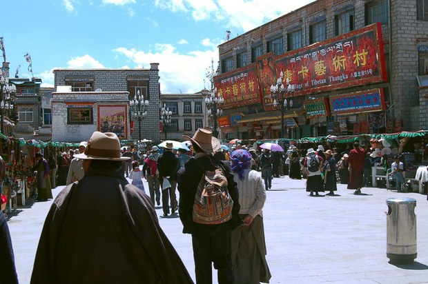 རྒྱ་ནག་གཞུང་གིས་བོད་ནང་ཡུལ་སྐོར་སྤྲོ་འཆམ་པ་སྐོང་ཐབས་བྱེད་བཞིན་པ།