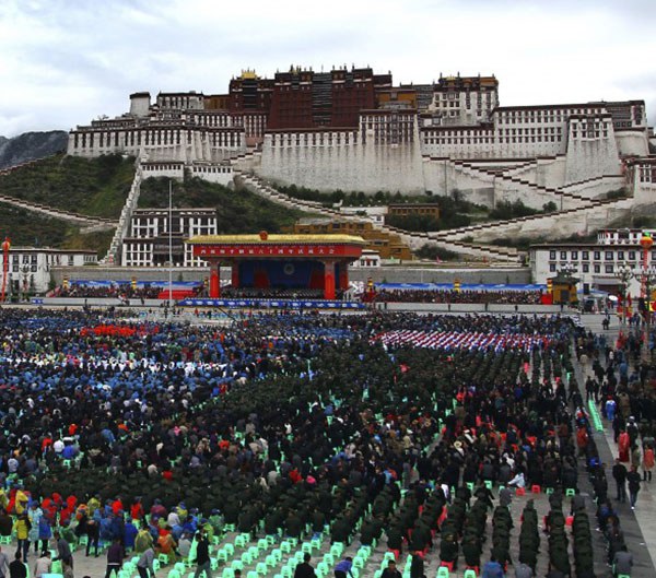 དོན་ངོ་མའི་དད་པ་དང་ཕུགས་ཀྱི་རེ་འདུན། དོན་ངོ་མའི་དད་པ་དང་ཕུགས་ཀྱི་རེ་འདུན།