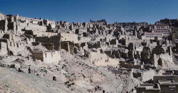 ཡོངས་ཁྱབ་དུ་ཁས་ལེན་པའི་རྒྱ་ནག་གི་དཔོན་རབས་ལྔ། ཡོངས་ཁྱབ་དུ་ཁས་ལེན་པའི་རྒྱ་ནག་གི་དཔོན་རབས་ལྔ།
